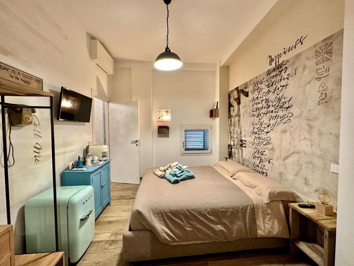 Bed Art Relaxing Suite - Appartamento Con Sauna Happiness Suite Gallery San Benedetto del Tronto Exteriör bild