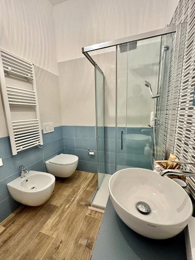 Bed Art Relaxing Suite - Appartamento Con Sauna Happiness Suite Gallery San Benedetto del Tronto Exteriör bild