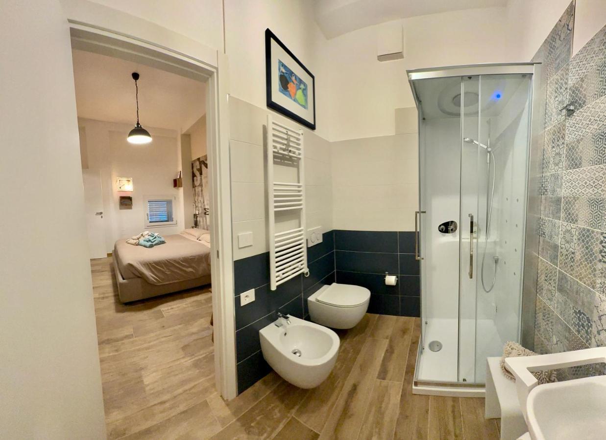 Bed Art Relaxing Suite - Appartamento Con Sauna Happiness Suite Gallery San Benedetto del Tronto Exteriör bild